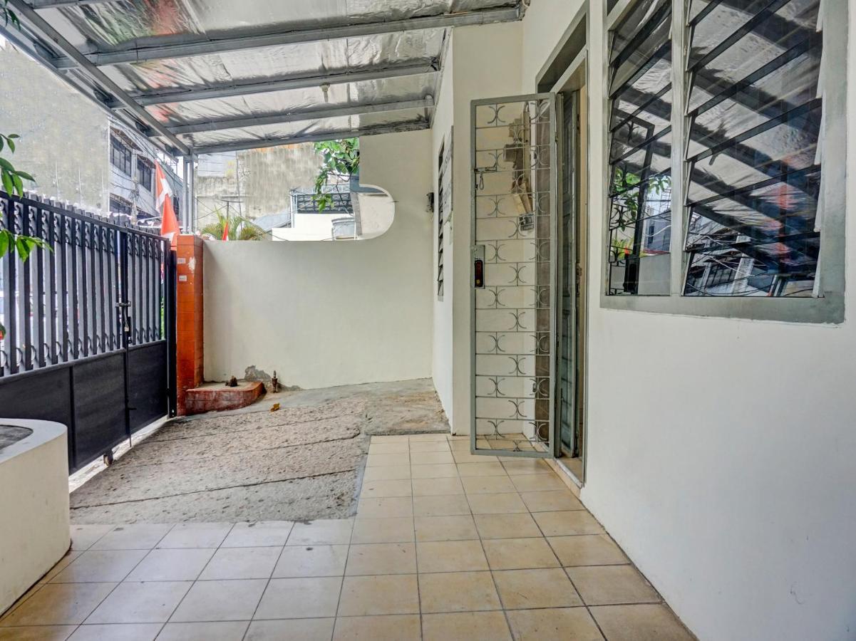 מלון ג'קרטה Oyo 91658 Luci'S House מראה חיצוני תמונה