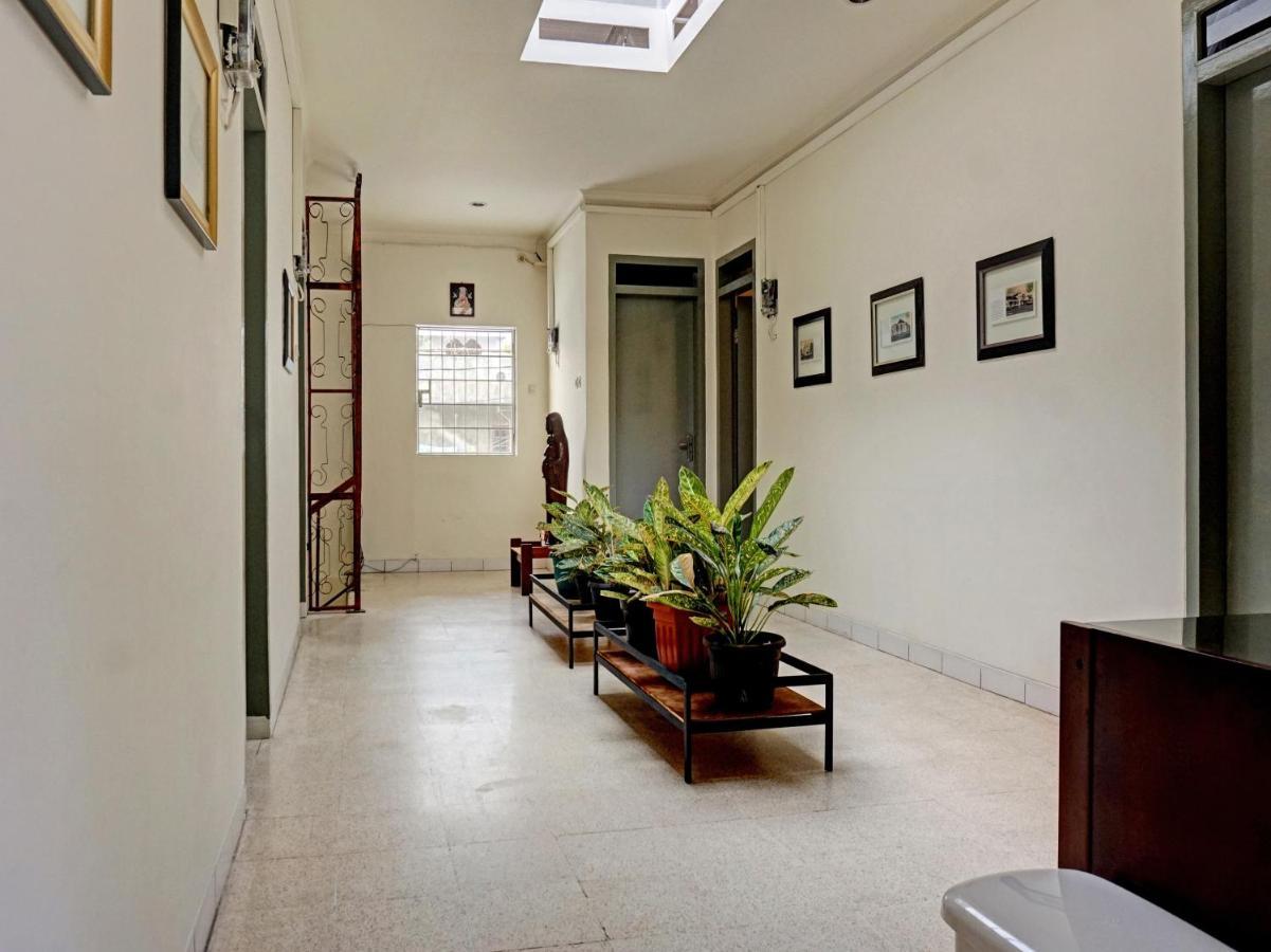 מלון ג'קרטה Oyo 91658 Luci'S House מראה חיצוני תמונה